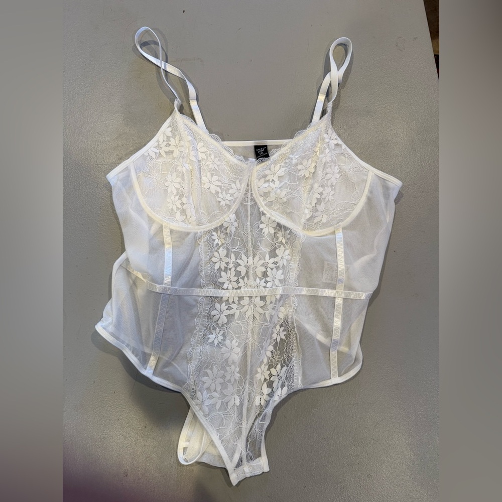 White Floral Lace Bodysuit